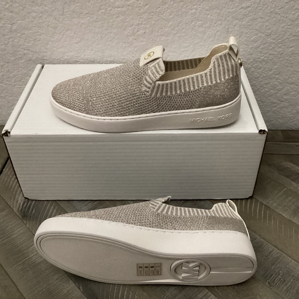 MICHAEL MICHAEL KORS Women's Juno Knit Slip-On Sneakers, size 7.5 - Picture 8 of 10